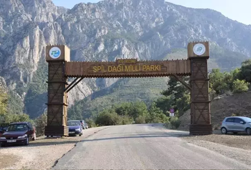 Spil Dağı Milli Parkı Nerededir?